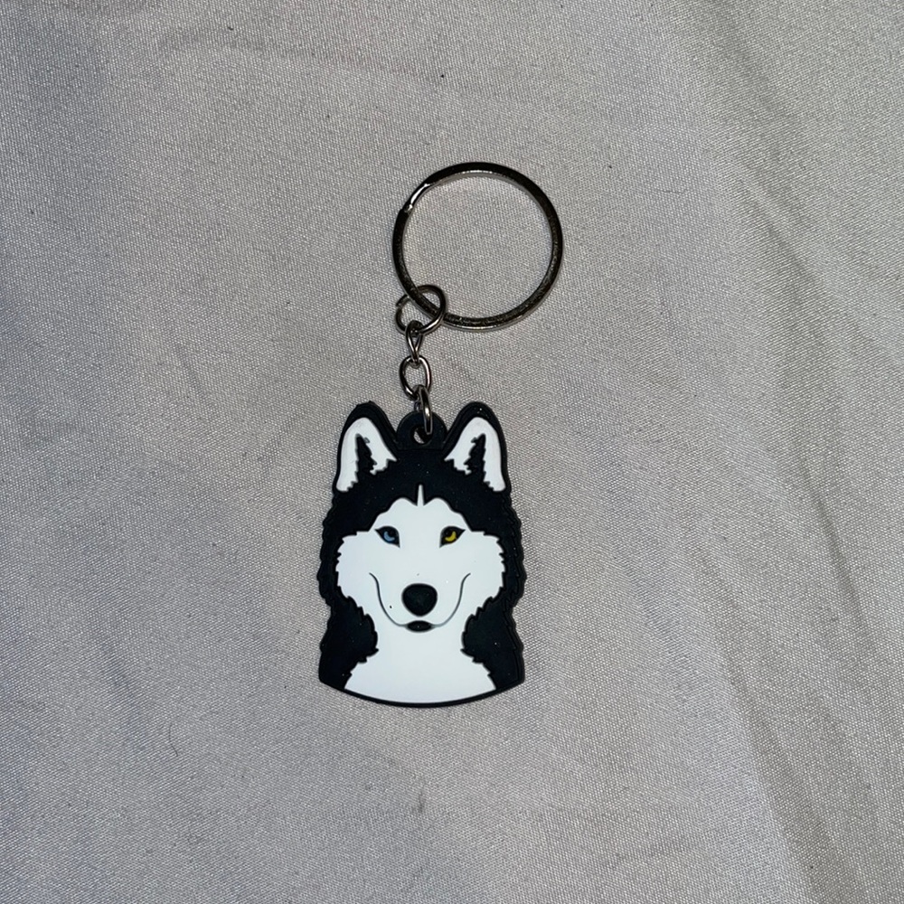 New🎉 Husky key chain multi colored eyes